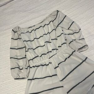 WHITE FOX- OFF THE SHOULDER ROMPER